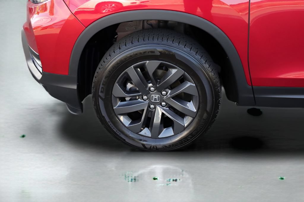 Used 2023 Honda Ridgeline Sport image 3