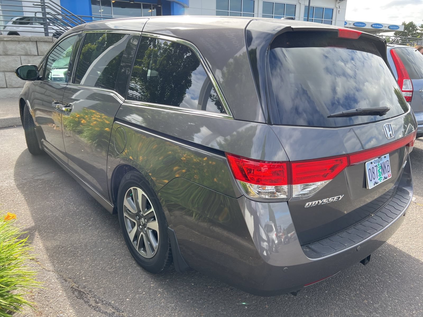 Used 2017 Honda Odyssey Touring image 5
