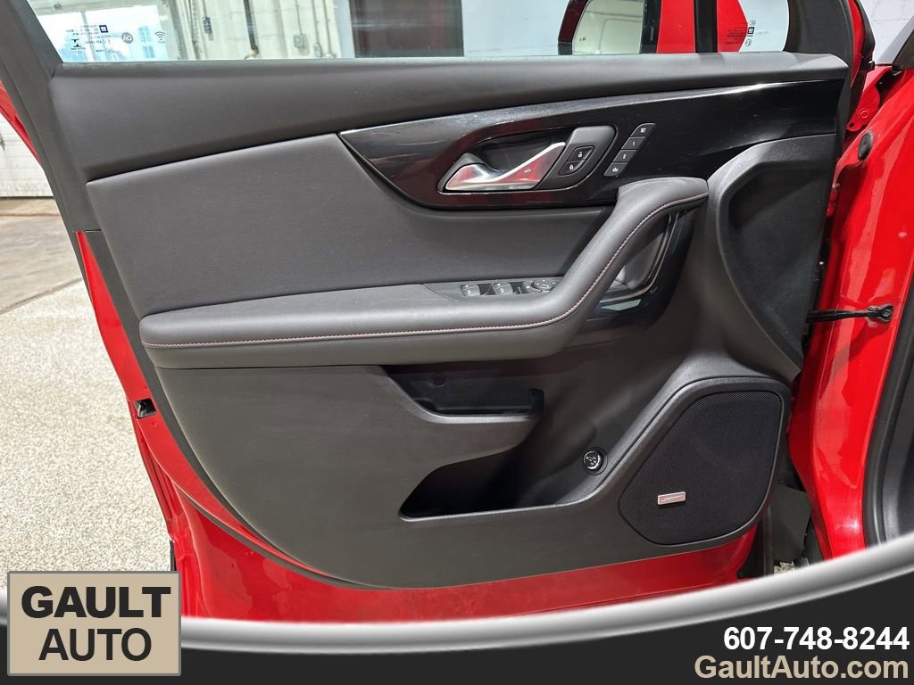 Used 2022 Chevrolet Blazer RS w/ Enhanced Convenience Package image 12