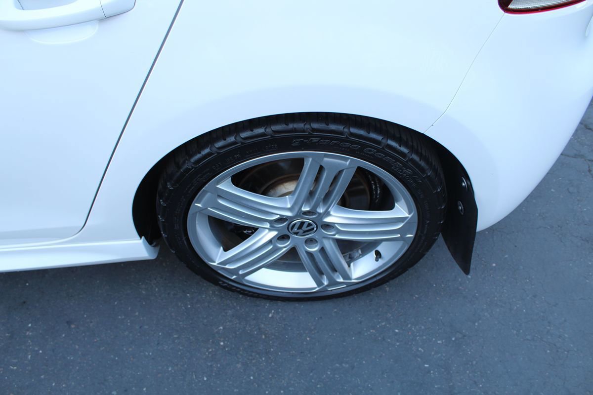 Used 2012 Volkswagen Golf 4-Door AWD/4WD image 14