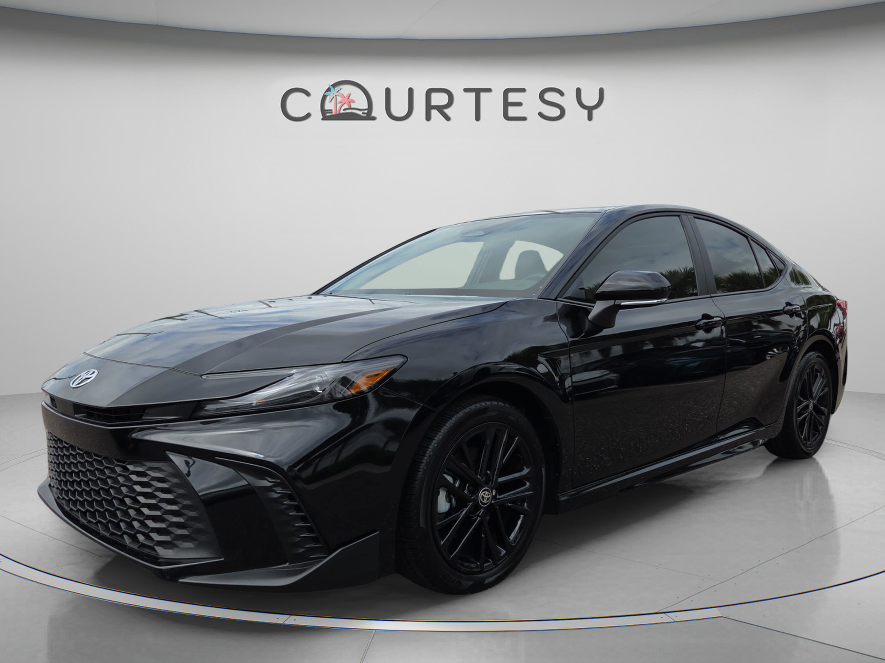 Used 2025 Toyota Camry SE