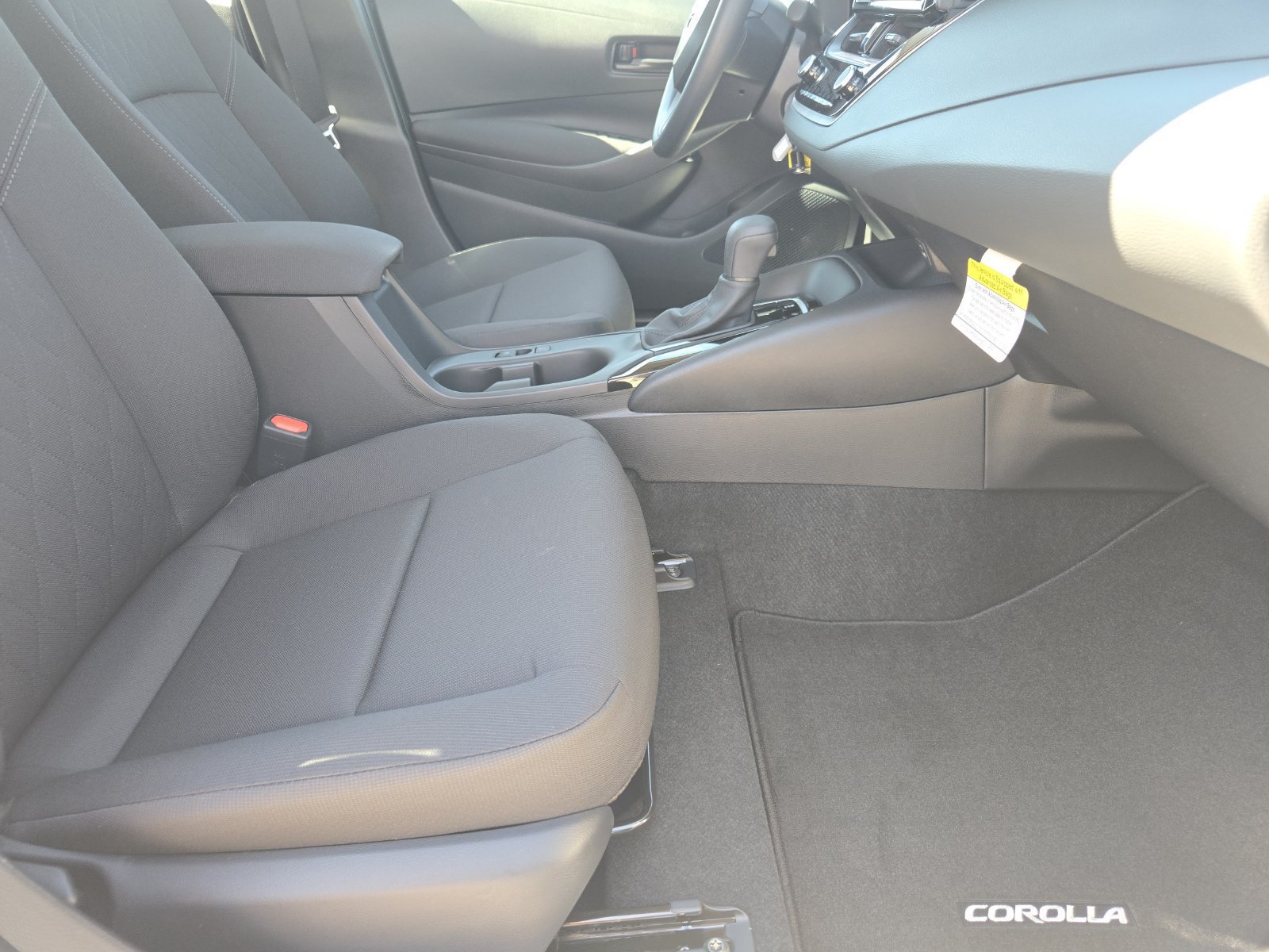 New 2027 Toyota Corolla LE FWD image 15