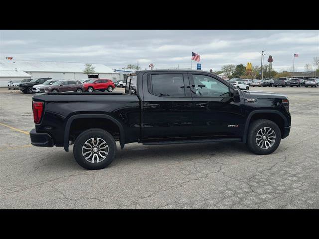 Used 2023 GMC Sierra 1500 AT4 w/ AT4 Premium Package AWD/4WD image 37