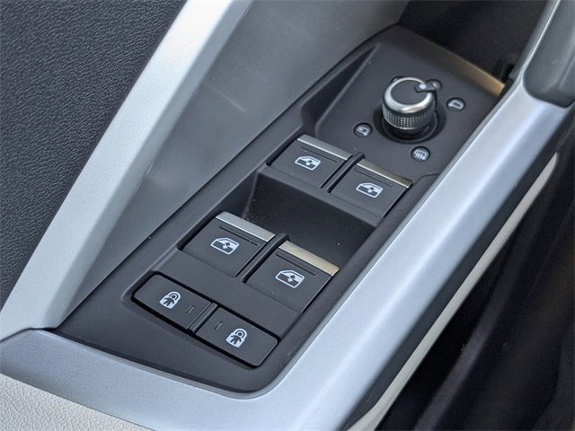 Used 2020 Audi Q3 2.0T Prestige w/ Prestige Package image 28