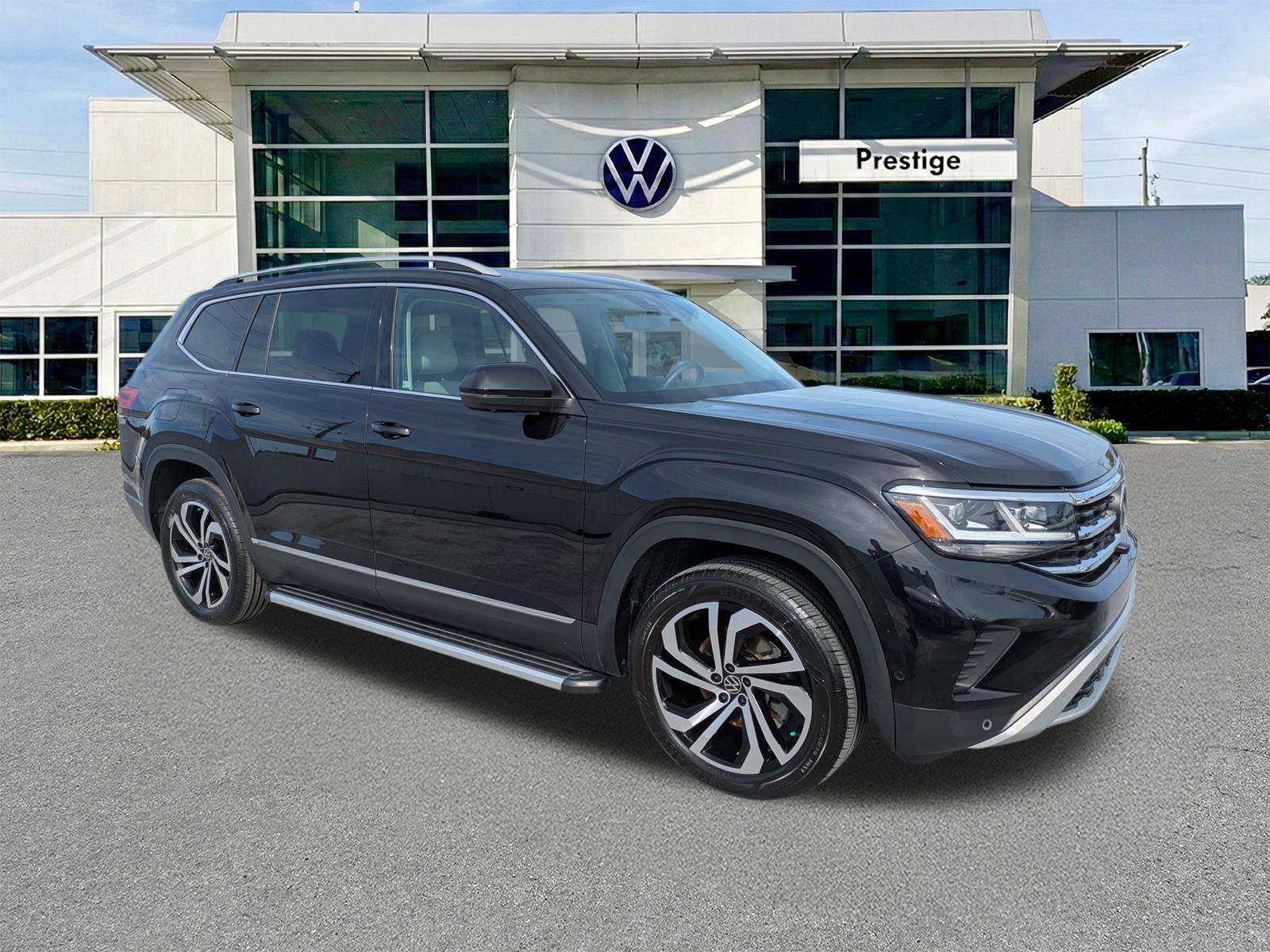 Used 2021 Volkswagen Atlas SEL Premium AWD/4WD image 1