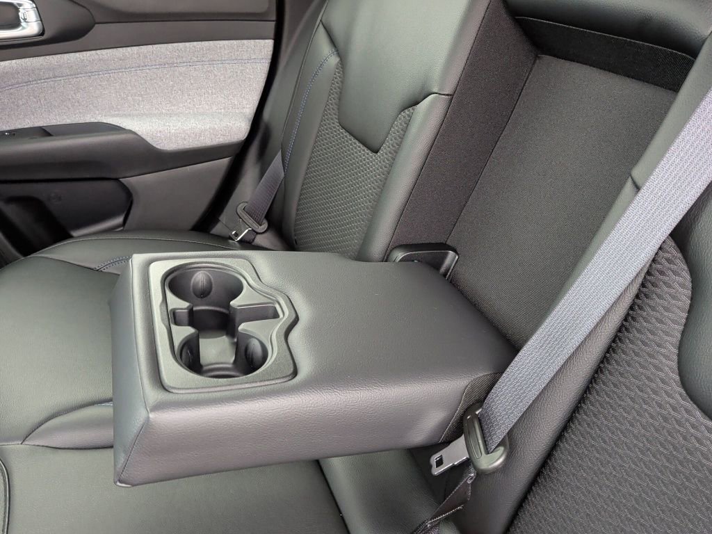 New 2026 Jeep Compass Latitude AWD/4WD image 35