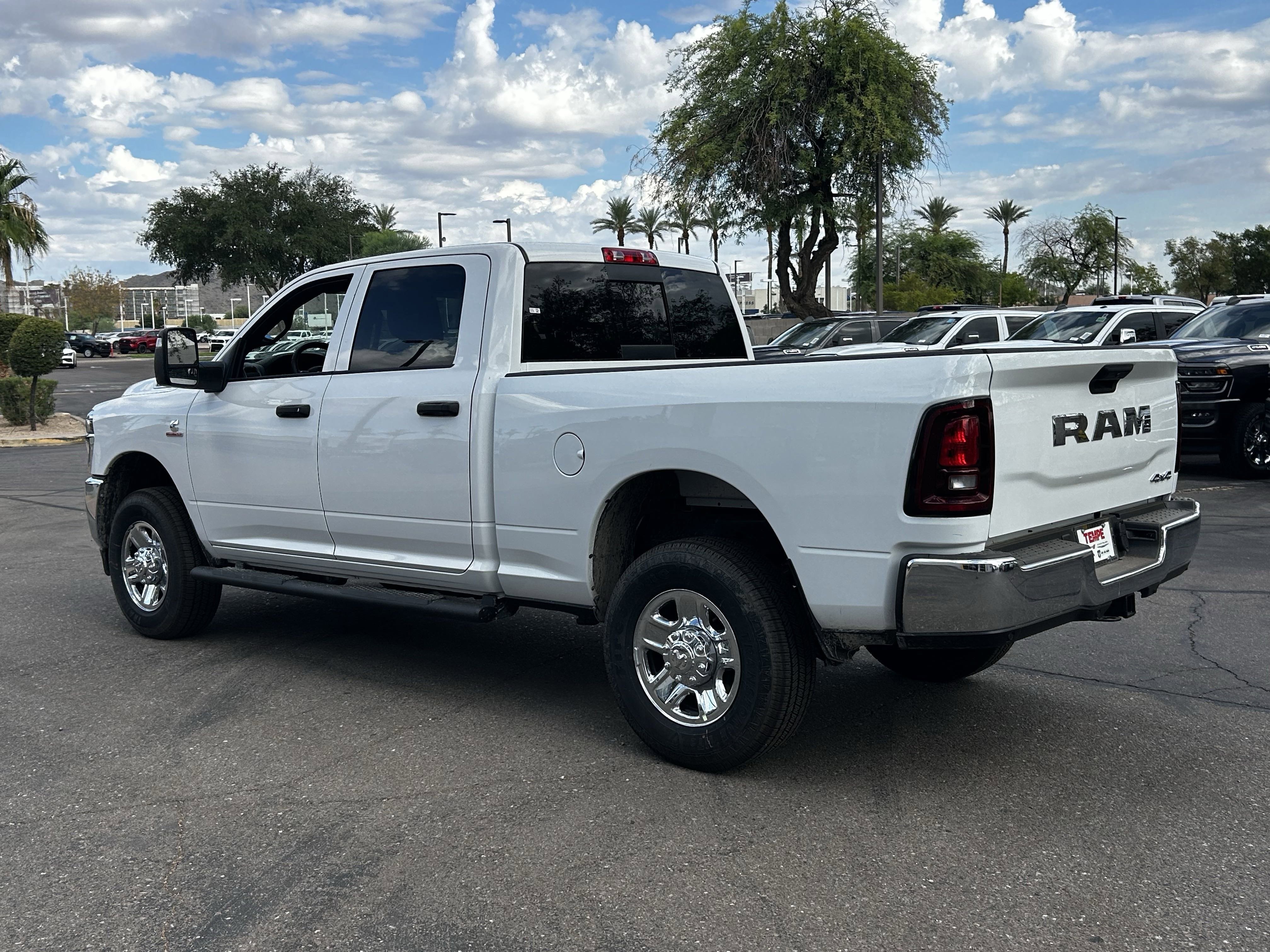 New 2025 RAM 2500 Tradesman AWD/4WD image 4