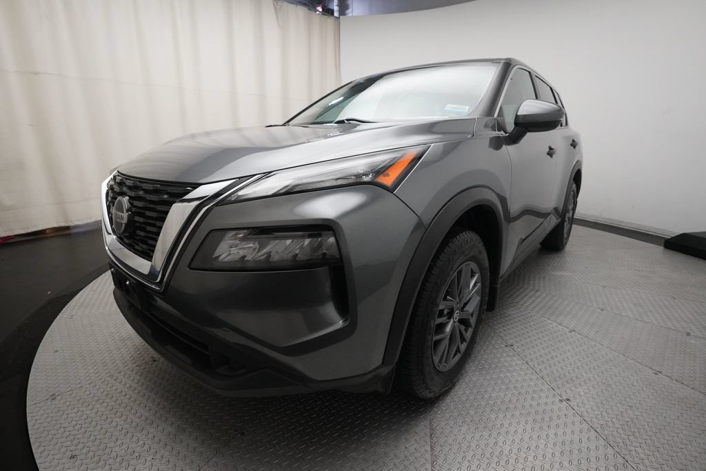 Used 2021 Nissan Rogue S AWD/4WD image 12