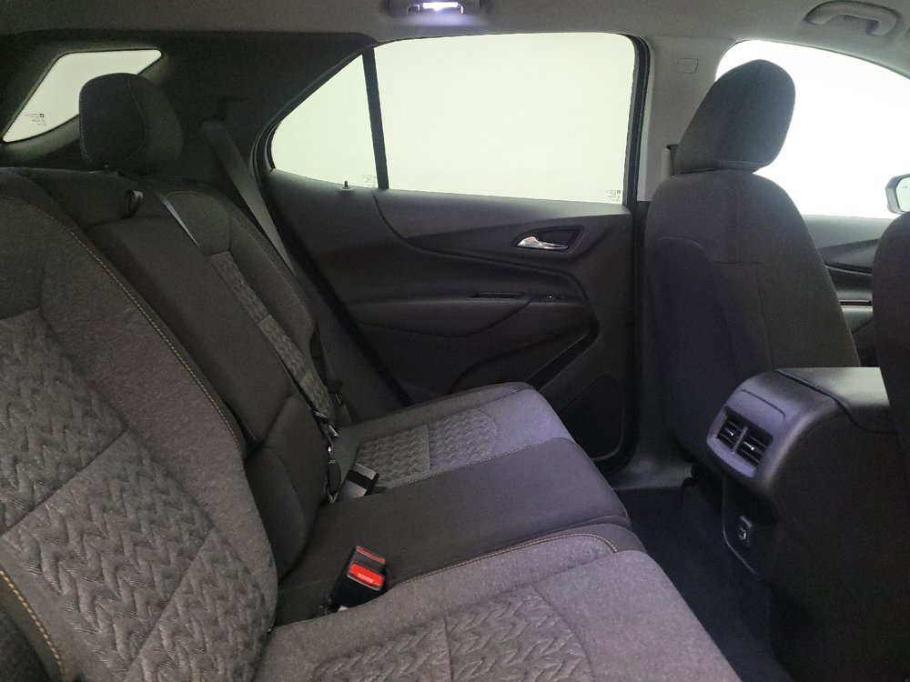 Used 2024 Chevrolet Equinox LT w/ LPO, Floor Liner Package FWD image 19