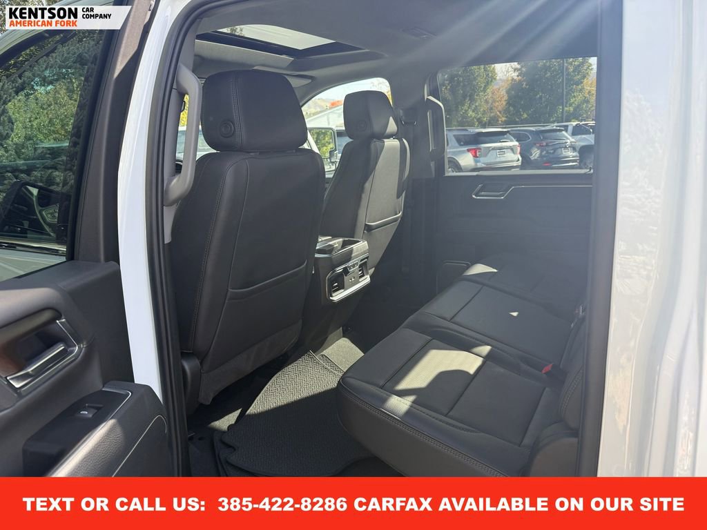 Used 2025 GMC Sierra 3500 Denali w/ Denali Reserve Package image 40
