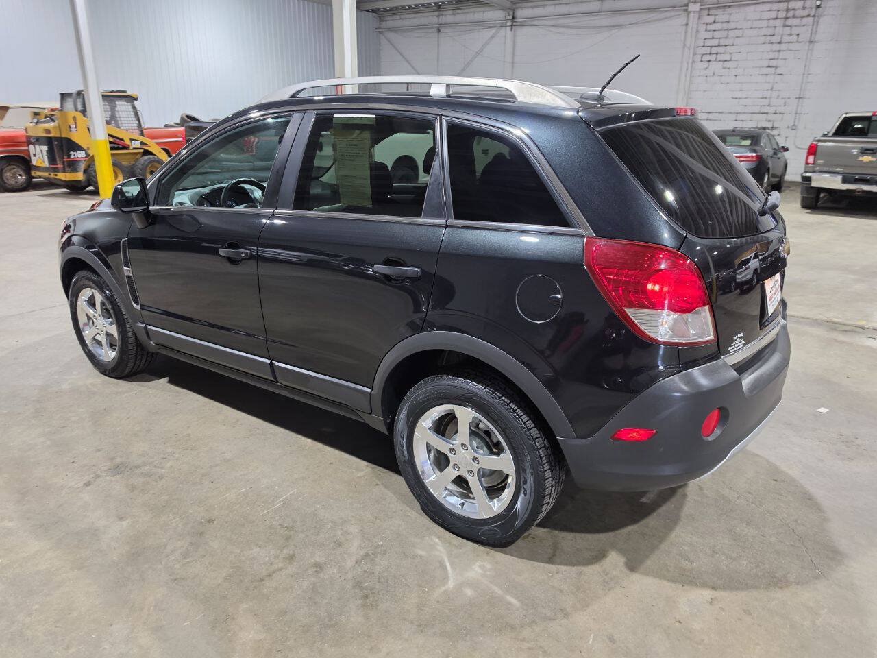 Used 2012 Chevrolet Captiva Sport LS FWD image 7