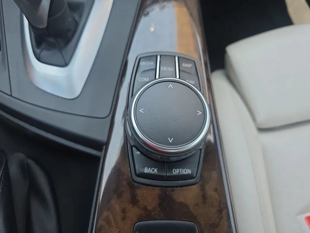 Used 2018 BMW 430i Convertible RWD image 30