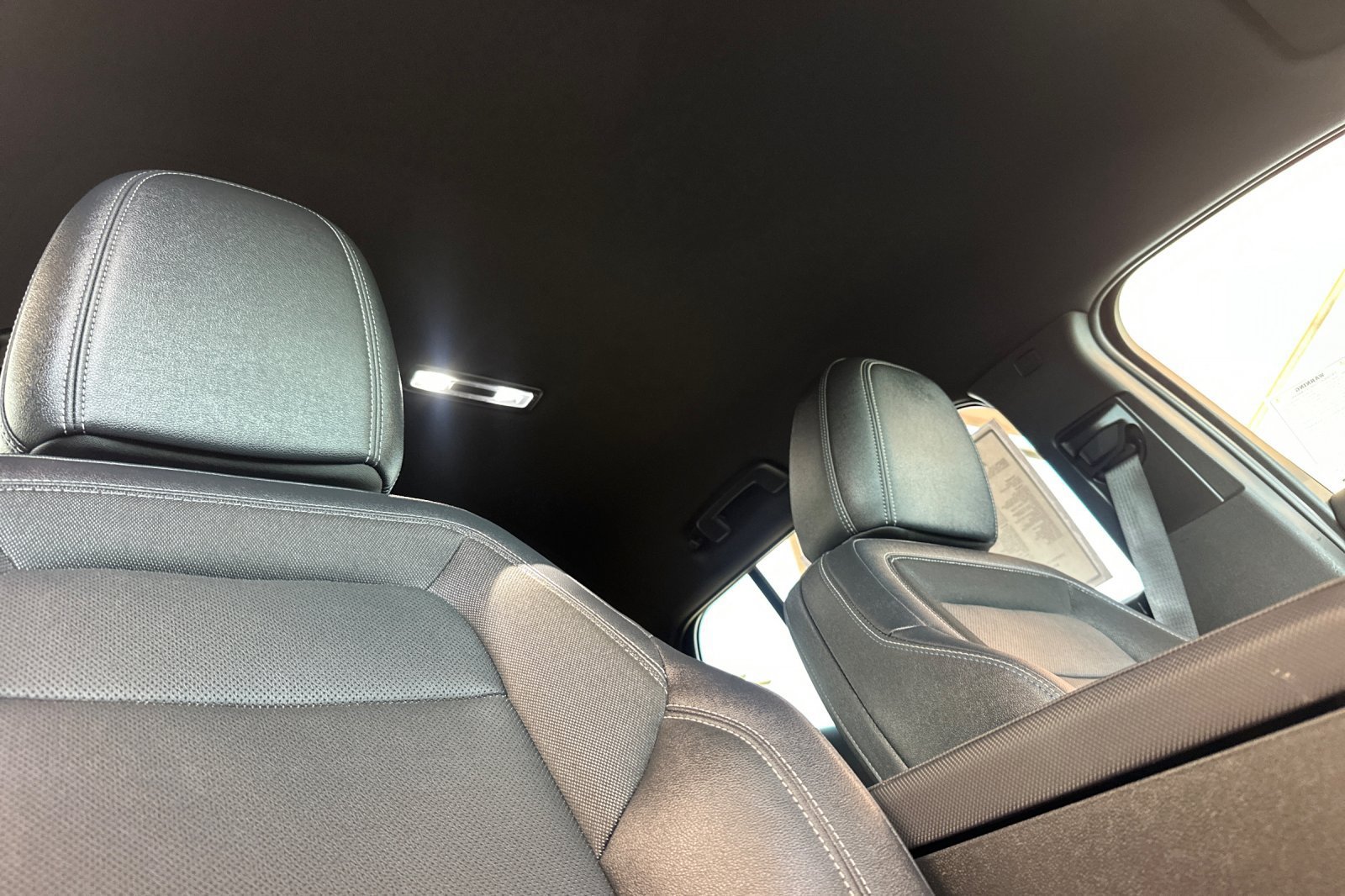 Used 2024 Chevrolet Equinox EV LT FWD image 20