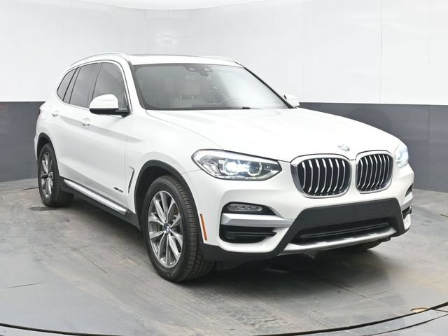 Used 2018 BMW X3 xDrive30i AWD/4WD image 2