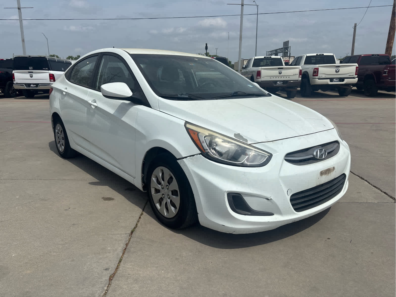 Used 2016 Hyundai Accent SE image 5