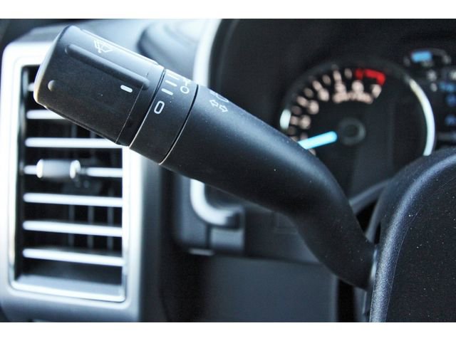 Used 2019 Ford F150 Platinum w/ Equipment Group 701A Luxury image 16