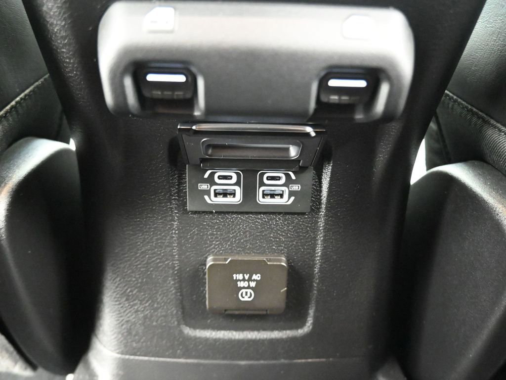 Used 2024 Jeep Wrangler Unlimited Rubicon 4xe image 37