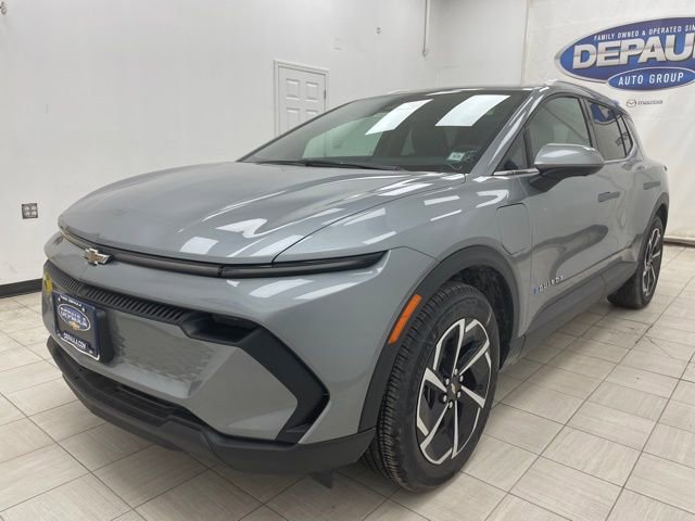 New 2026 Chevrolet Equinox EV LT image 17