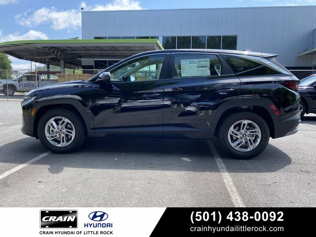 New 2025 Hyundai Tucson SE image 4