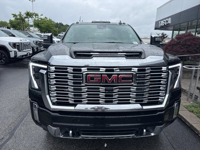 New 2025 GMC Sierra 2500 Denali w/ Denali Reserve Package image 2