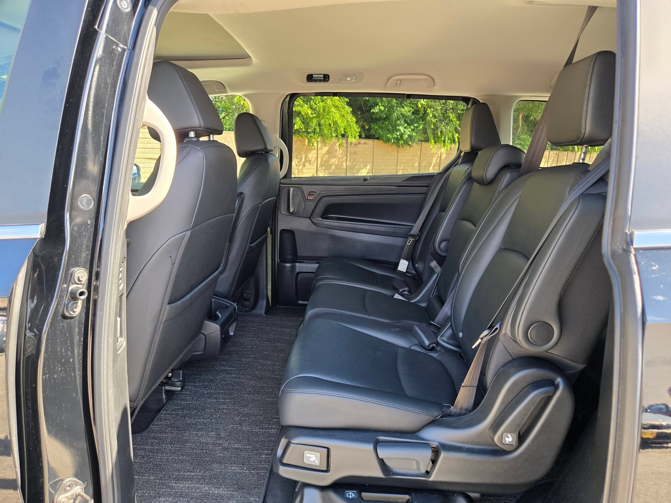 Used 2025 Honda Odyssey EX-L image 14