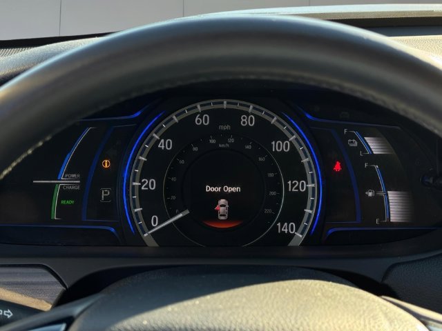 Used 2017 Honda Accord Touring image 18
