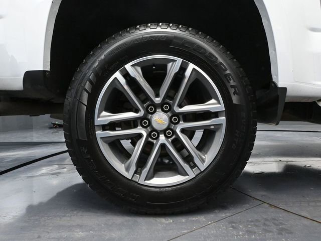Used 2019 Chevrolet Colorado W/T w/ Custom Special Edition image 16