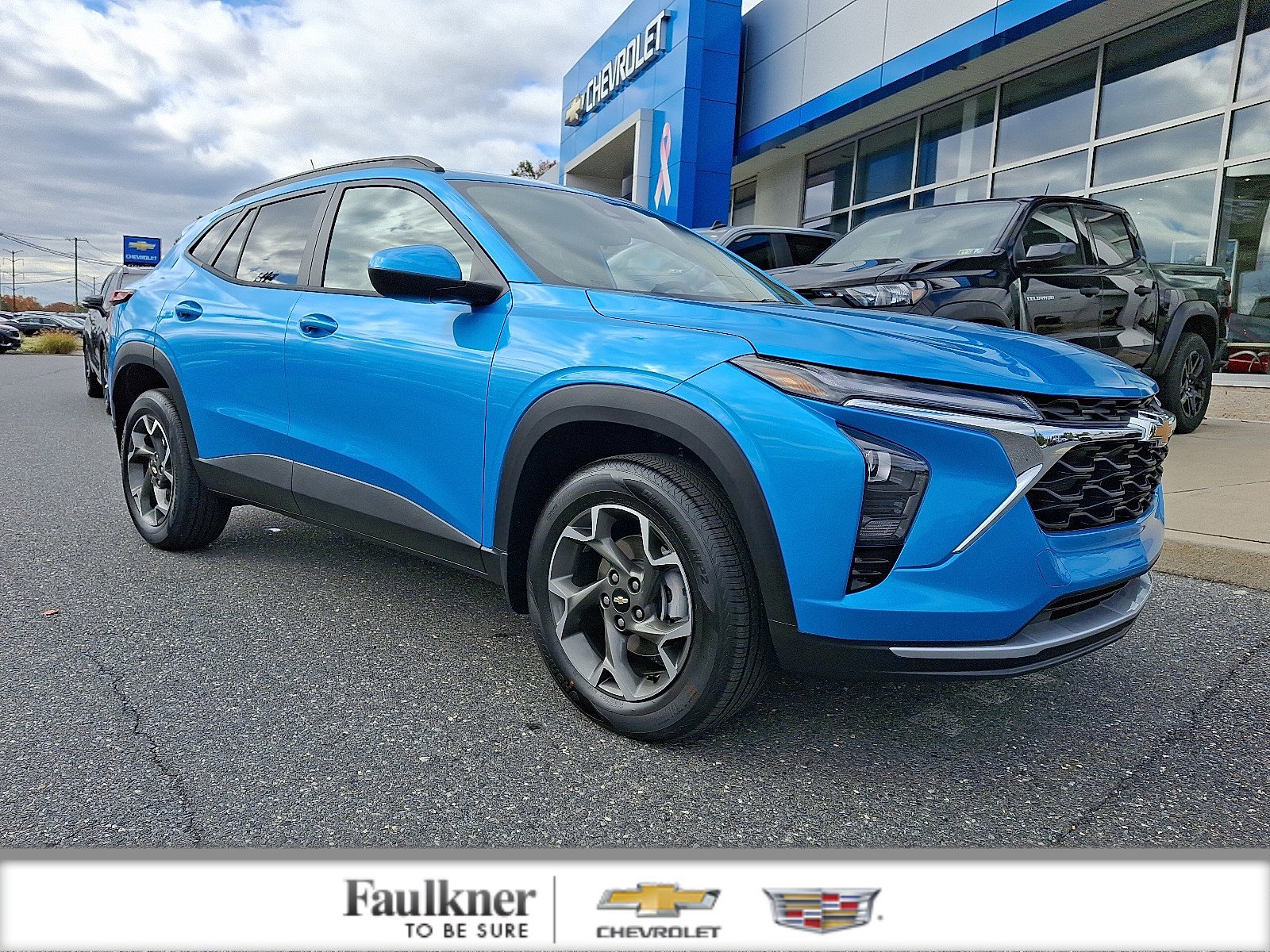 Certified 2025 Chevrolet Trax LT w/ Driver Confidence Package