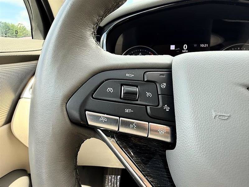 Used 2022 Cadillac XT6 Premium Luxury w/ Technology Package FWD image 36