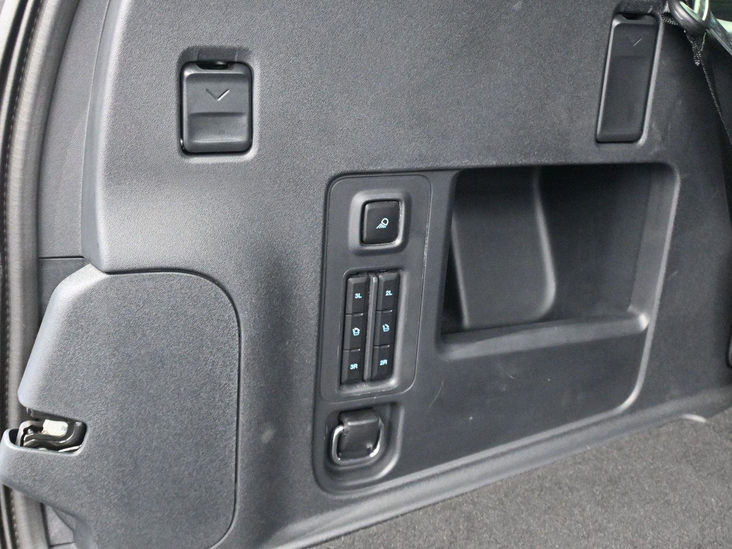 Used 2025 Ford Expedition Platinum w/ Stealth Performance Package image 14