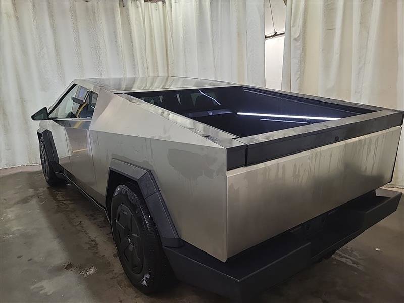 Used 2024 Tesla Cybertruck Cyberbeast AWD/4WD image 8