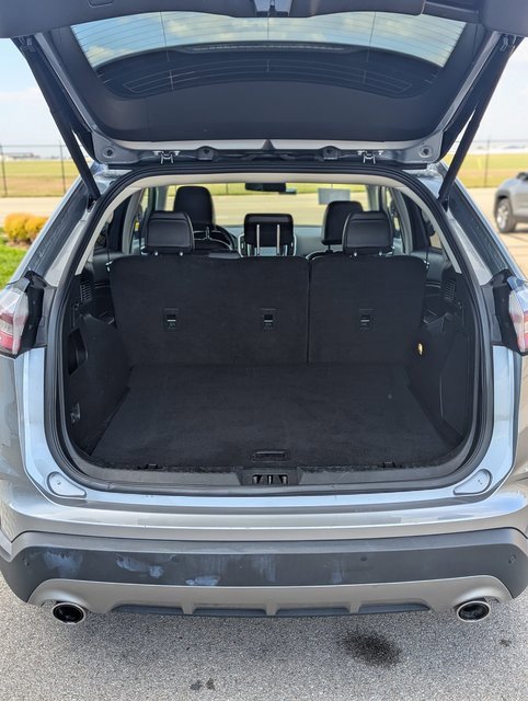 Used 2024 Ford Edge Titanium image 8