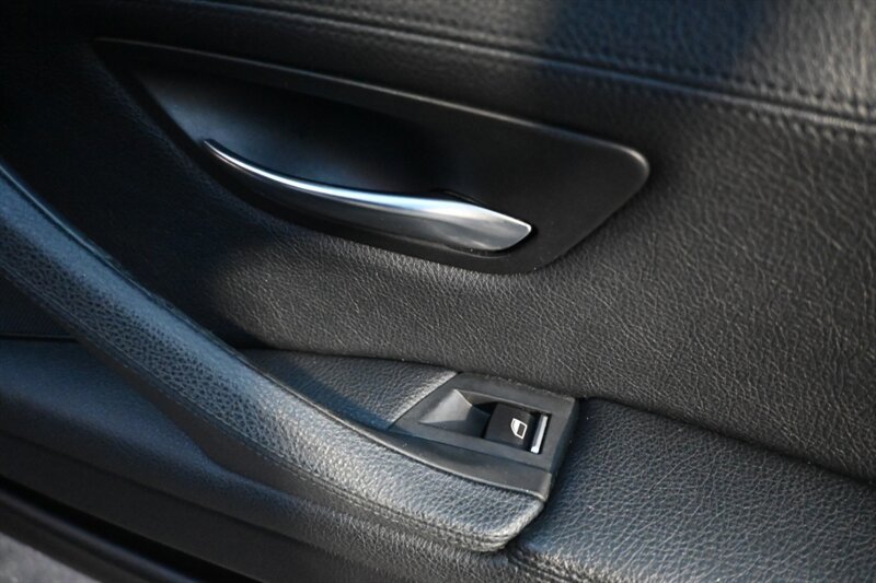 Used 2015 BMW 528i Sedan image 53