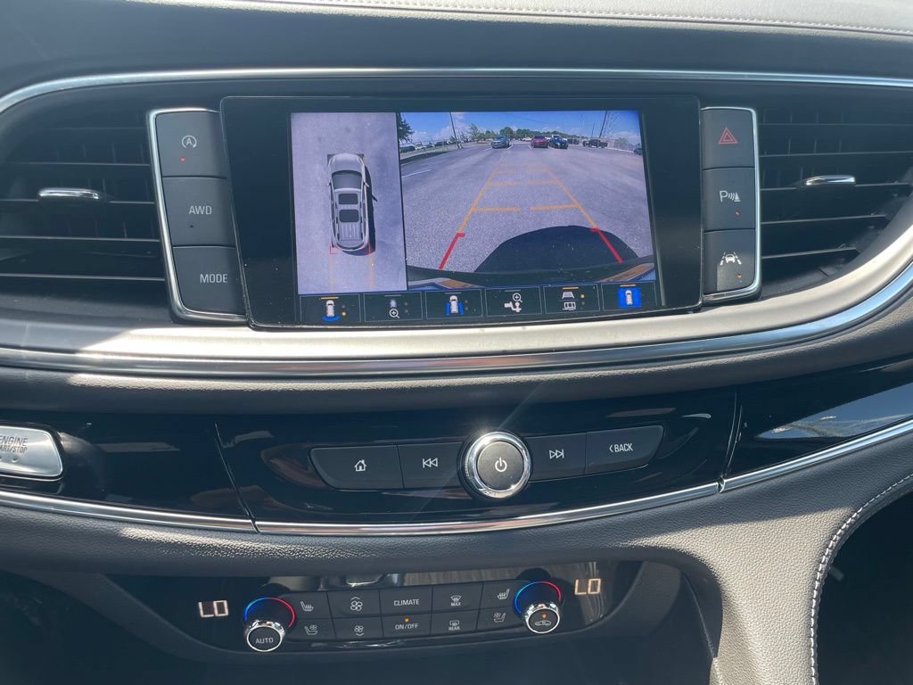 Used 2023 Buick Enclave Avenir w/ Avenir Technology Package AWD/4WD image 24