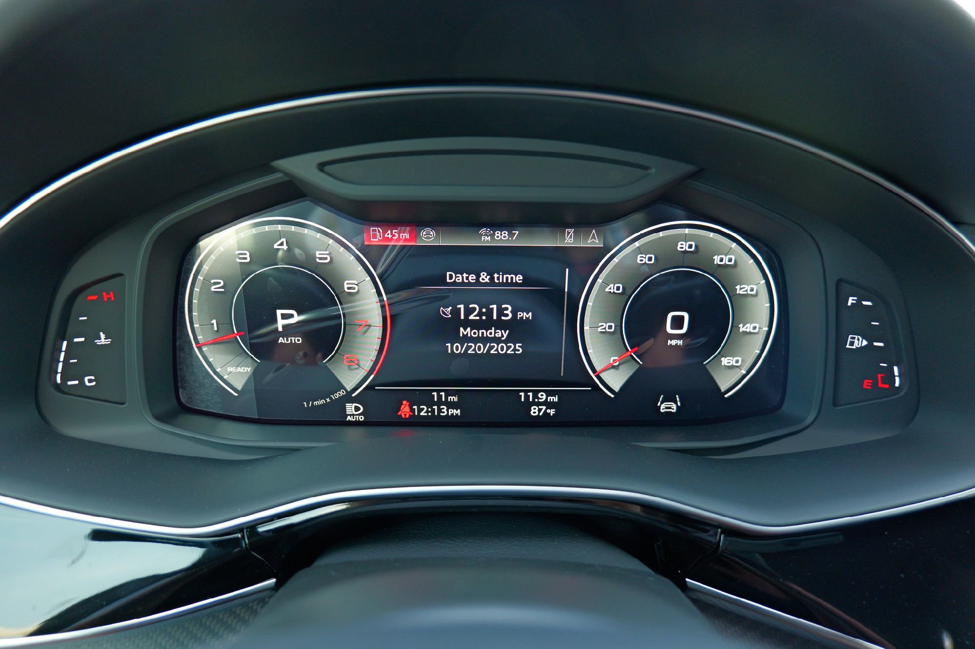 New 2026 Audi Q8 Prestige image 11