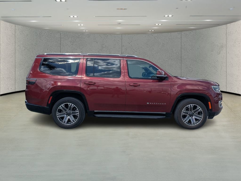 Used 2022 Jeep Wagoneer Series III image 2
