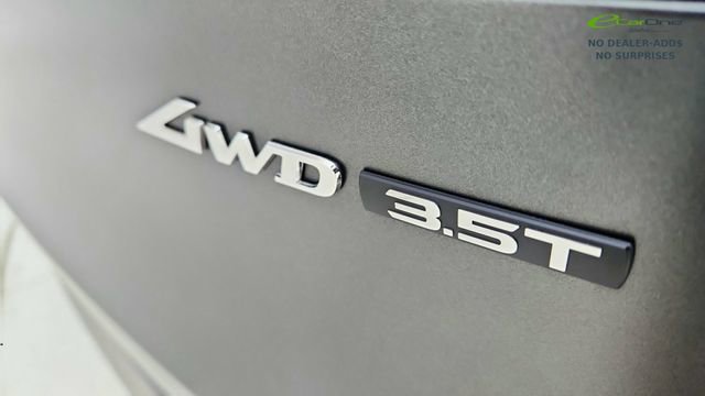 Used 2026 Genesis GV70 3.5T Sport Prestige AWD/4WD image 19
