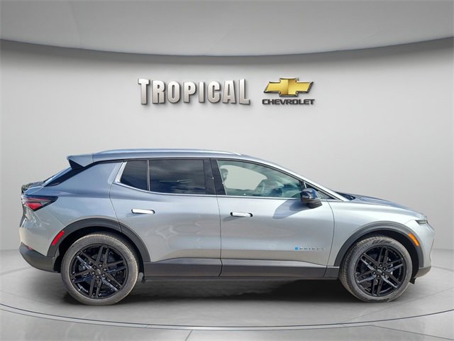 New 2026 Chevrolet Equinox EV LT image 6