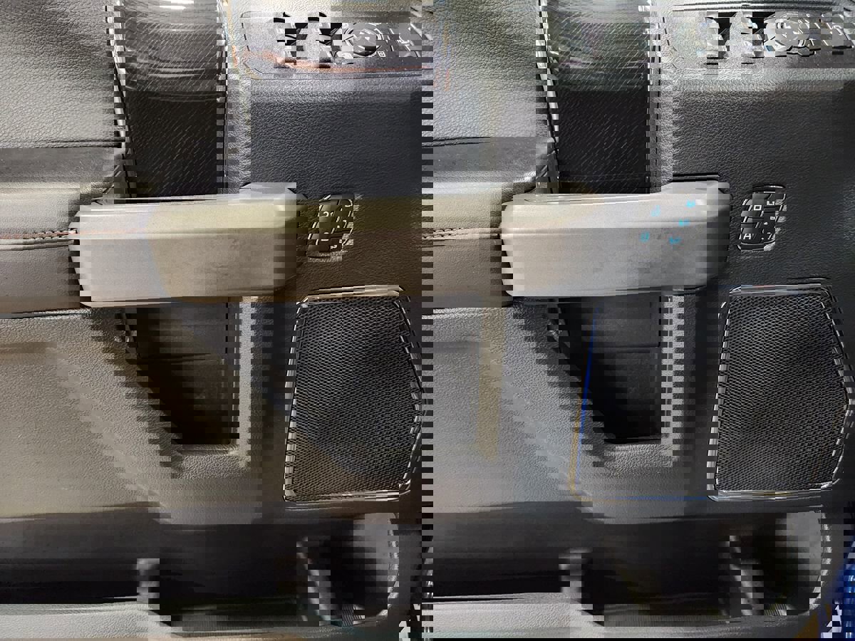 Used 2022 Ford F250 Platinum w/ FX4 Off-Road Package image 44