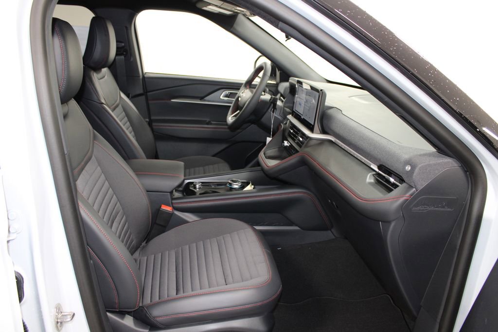 New 2026 Ford Explorer ST-Line RWD image 29