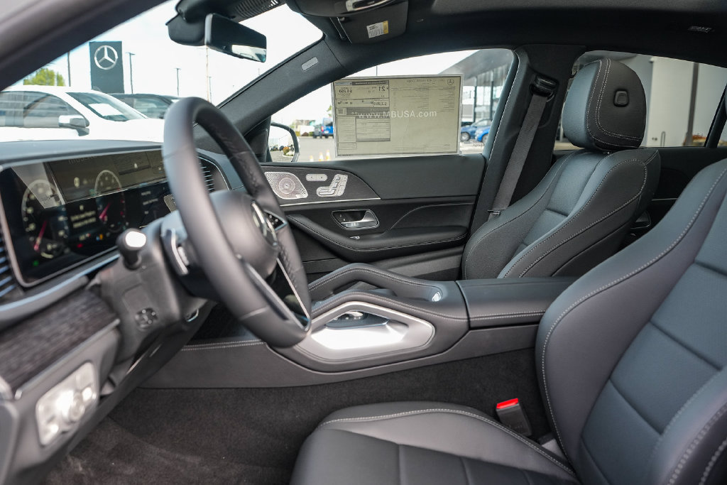 New 2026 Mercedes-Benz GLE 450 4MATIC Coupe image 18