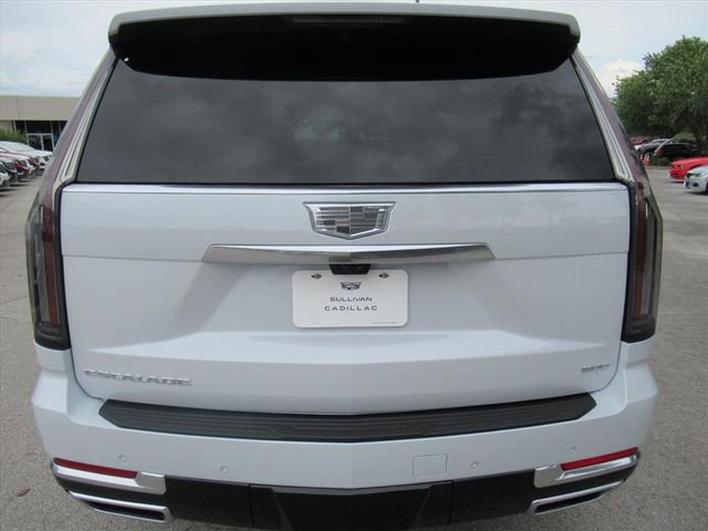 New 2026 Cadillac Escalade Luxury w/ LPO, Radiant Package AWD/4WD image 7