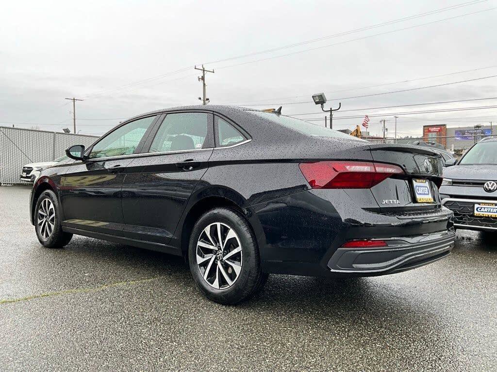 Certified 2023 Volkswagen Jetta S image 6