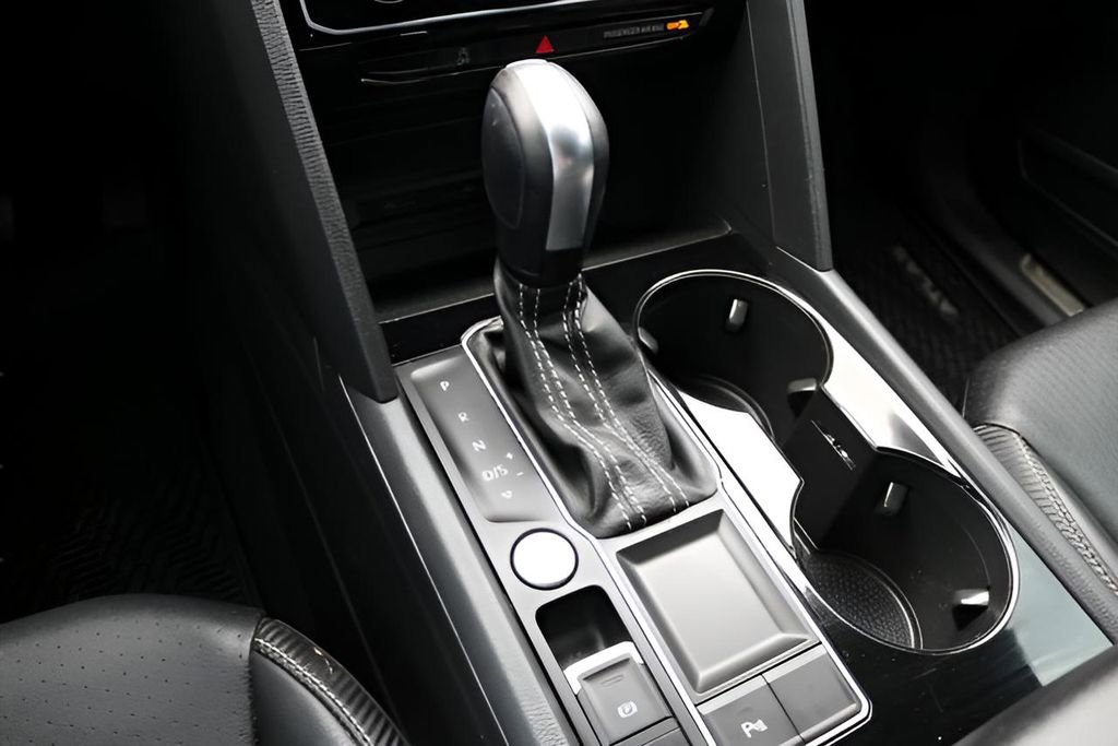 Used 2021 Volkswagen Atlas Cross Sport SEL FWD image 25