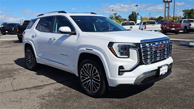 New 2026 GMC Terrain Denali image 2