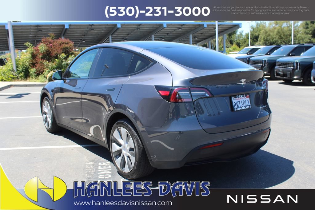 Used 2021 Tesla Model Y Long Range AWD/4WD image 9