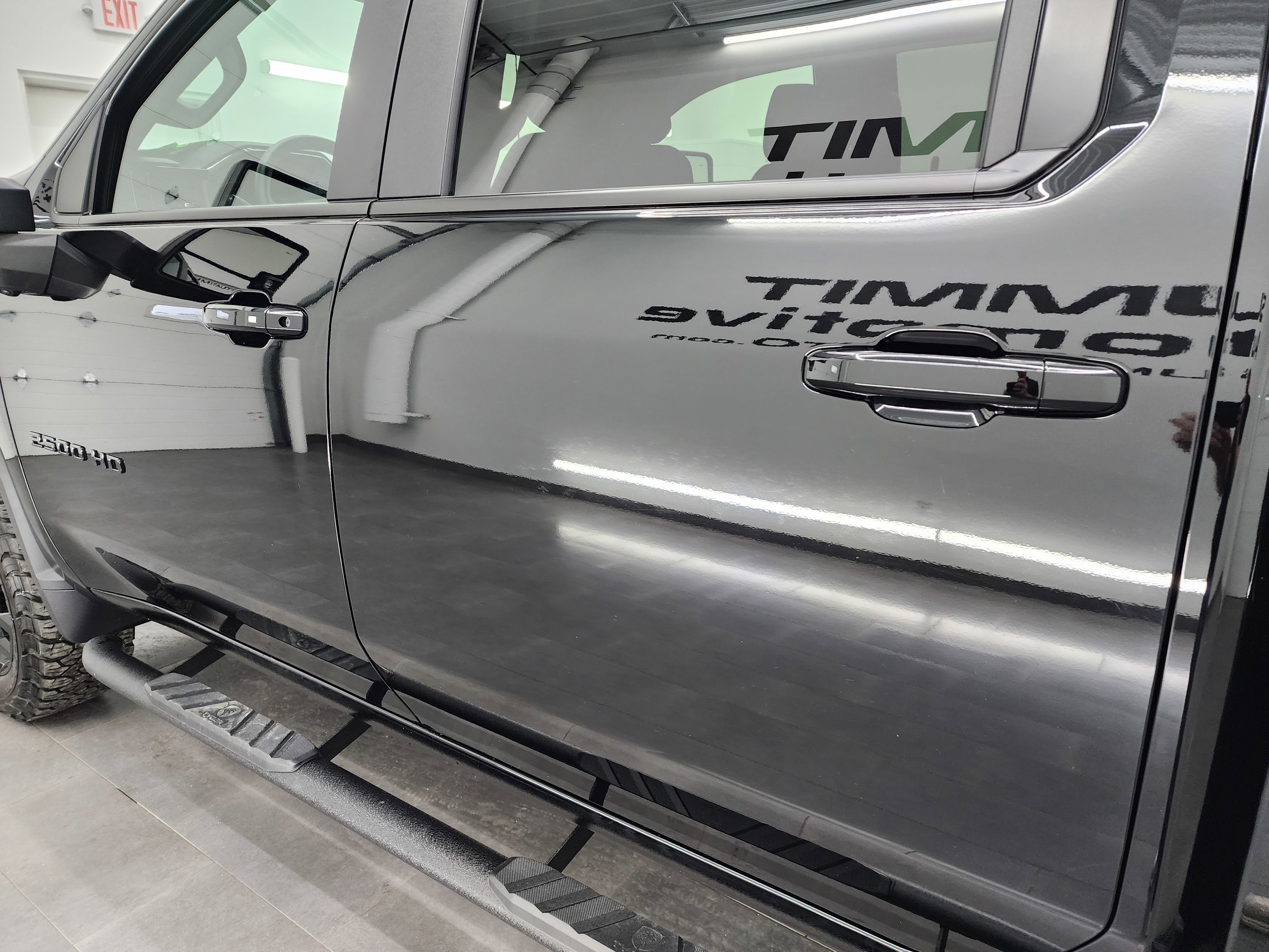 Used 2025 Chevrolet Silverado 2500 LT w/ Trail Boss Package AWD/4WD image 37