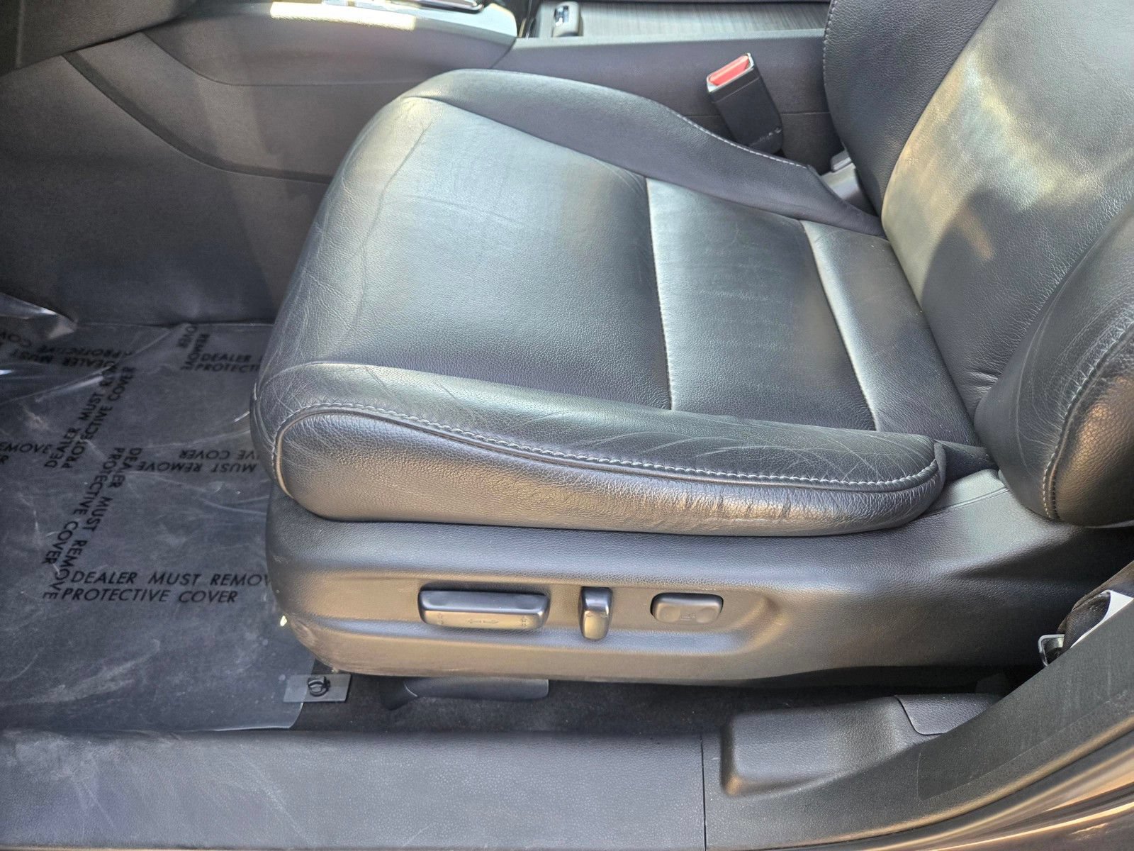 Used 2018 Honda Pilot Touring image 10