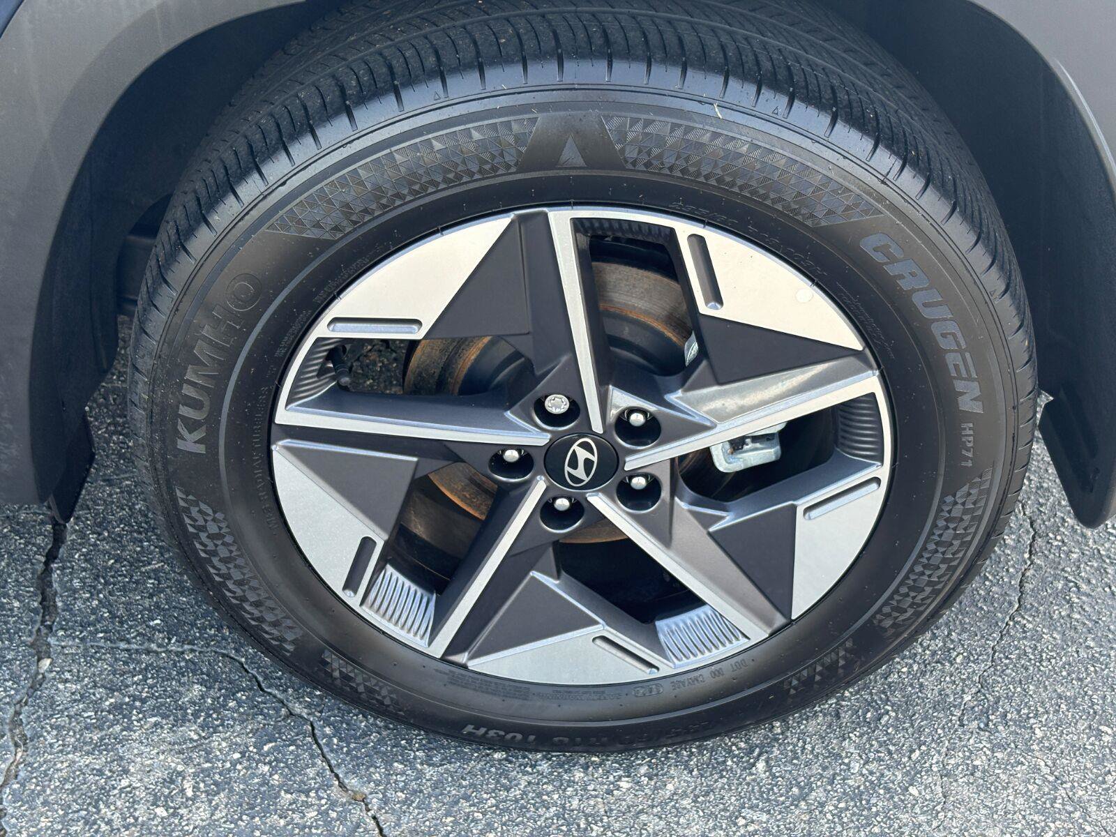 Used 2025 Hyundai Tucson SEL FWD image 13