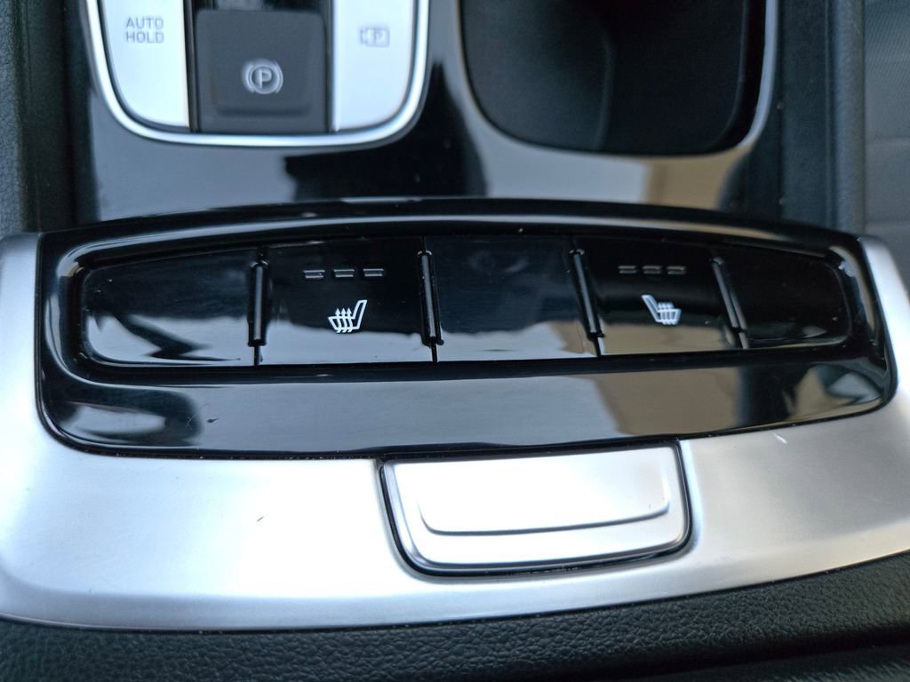 Certified 2022 Hyundai Santa Cruz SEL w/ Activity Package image 21